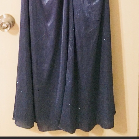 Prom dress - Picture 5 of 6